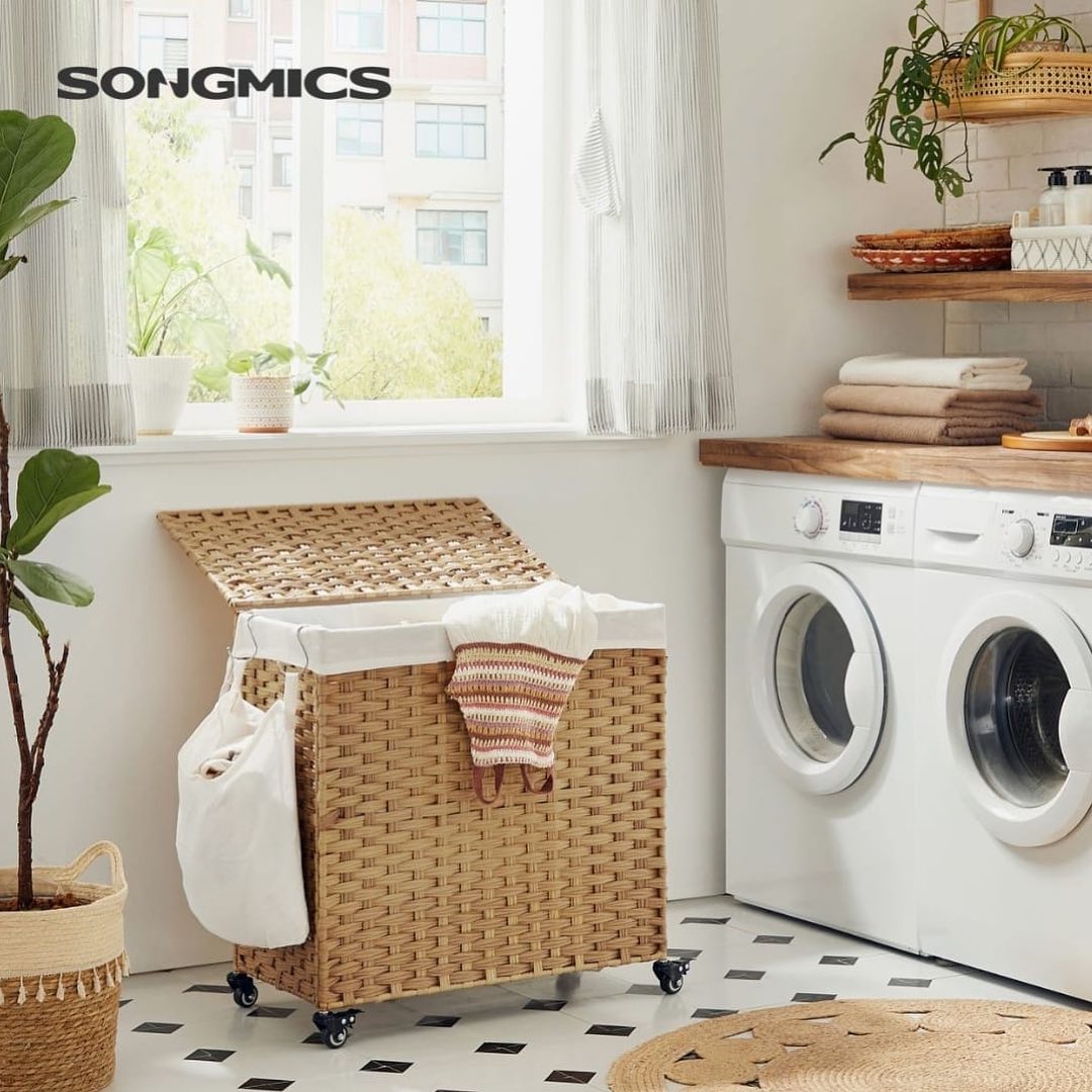 Laundry Hamper with Removable Bag
