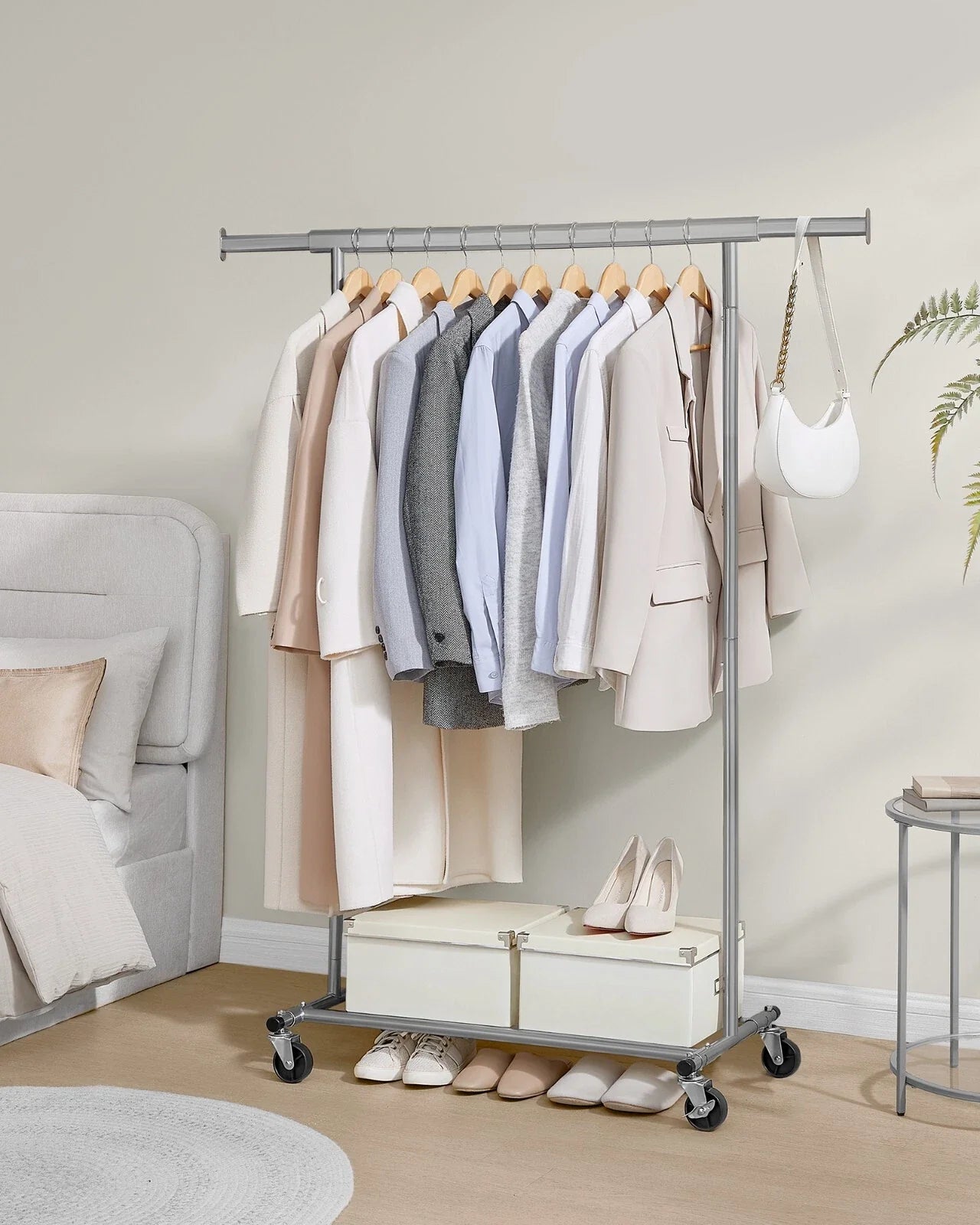 SONGMICS Clothes Rack on Wheels (HSR013G01)